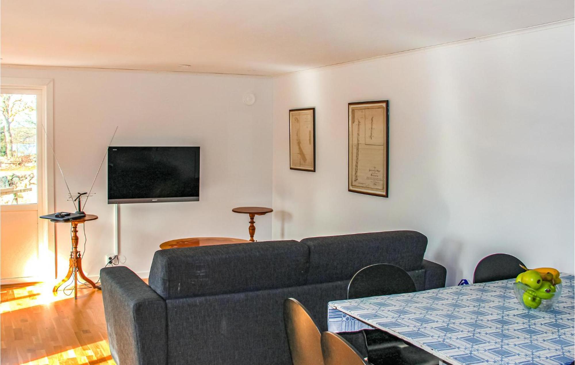 1 Bedroom Lovely Home In Sturkoe Bredavik  Esterno foto